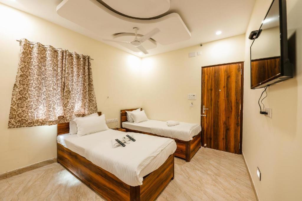 Hotel Holiday Express 加尔各答 外观 照片